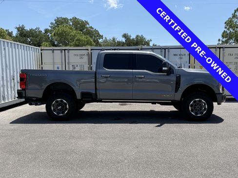 Used 2023 Ford F350 Lariat w/ Lariat Ultimate Package AWD/4WD image 3