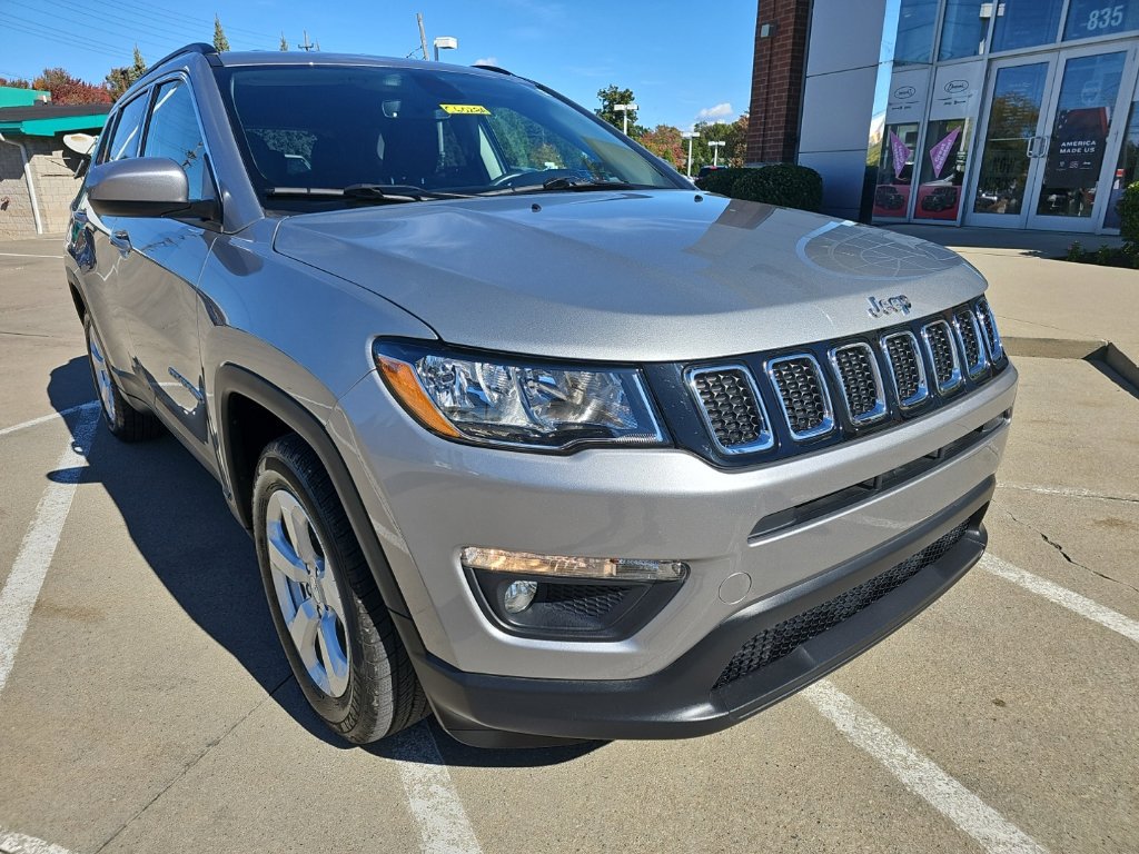 Certified 2020 Jeep Compass Latitude w/ Popular Equipment Group FWD image 3