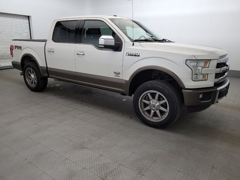 Used 2016 Ford F150 King Ranch w/ Equipment Group 601A Luxury image 11