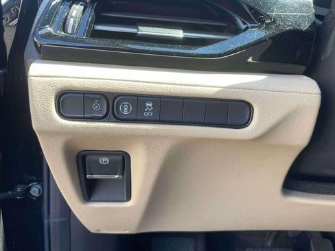 Used 2023 Acura MDX SH-AWD image 19