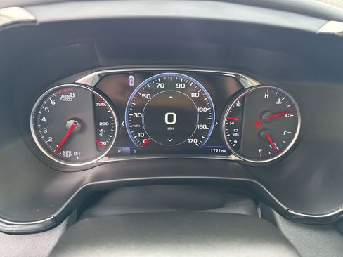 Used 2025 Chevrolet Blazer RS w/ Driver Confidence II Package image 11