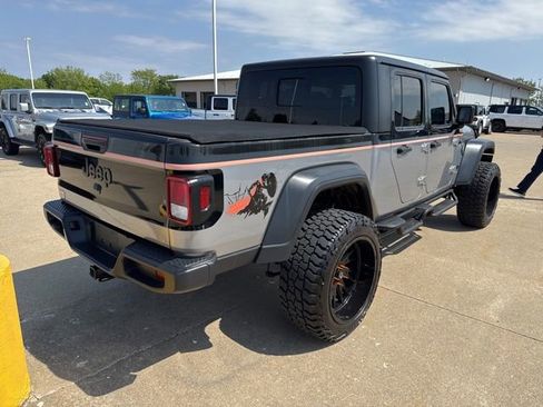 Used 2020 Jeep Gladiator Sport w/ Quick Order Package 24S AWD/4WD image 6