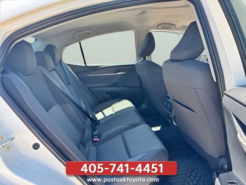 Used 2025 Toyota Camry LE FWD image 14
