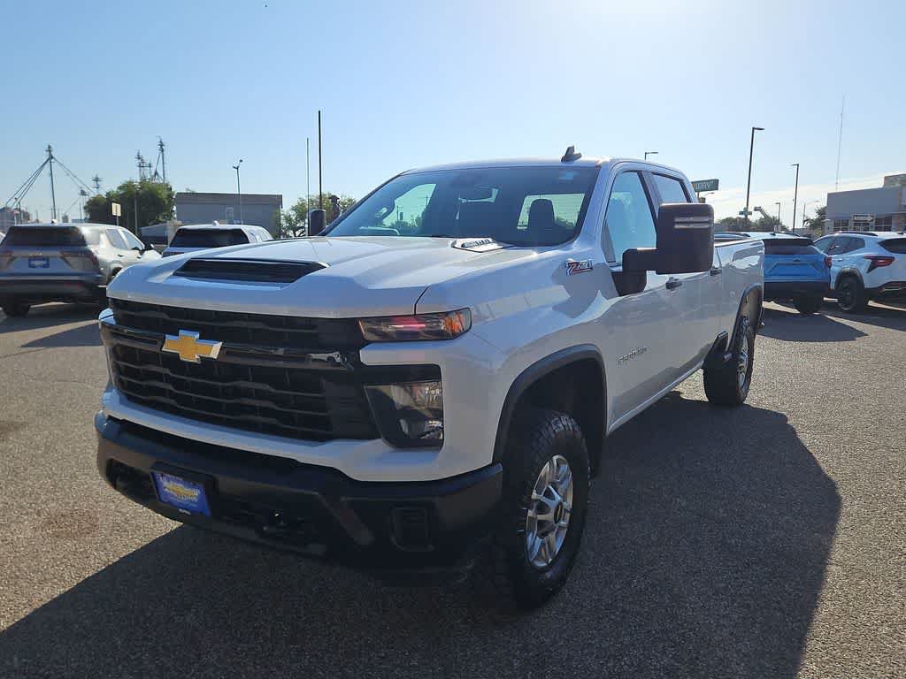 Used 2024 Chevrolet Silverado 2500 W/T w/ WT Convenience Package AWD/4WD image 4