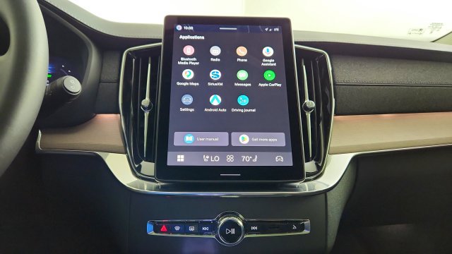 New 2026 Volvo XC90 T8 Plus AWD/4WD image 21