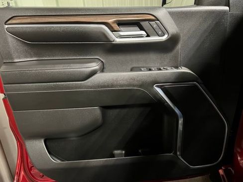 Used 2022 Chevrolet Silverado 1500 RST w/ LPO, Dark Essentials Package image 13