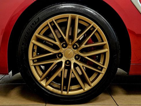 Used 2019 Genesis G70 3.3T Advanced image 38