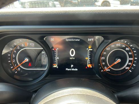 New 2025 Jeep Gladiator Rubicon image 20