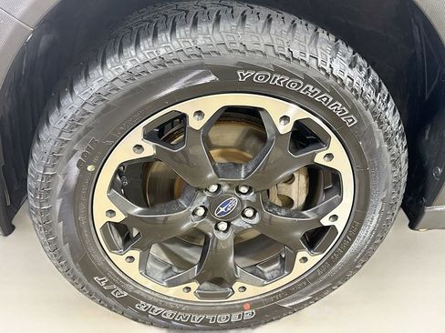 Used 2021 Subaru Crosstrek 2.0i Premium image 38