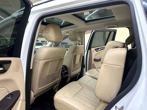 Used 2018 Mercedes-Benz GLS 450 4MATIC w/ Premium Package image 37