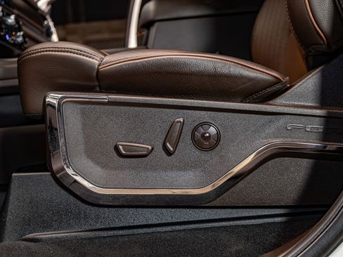 Used 2026 Ford F450 King Ranch w/ FX4 Off-Road Package AWD/4WD image 26