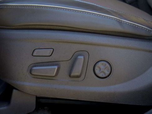 Used 2021 Hyundai Santa Fe Limited image 19