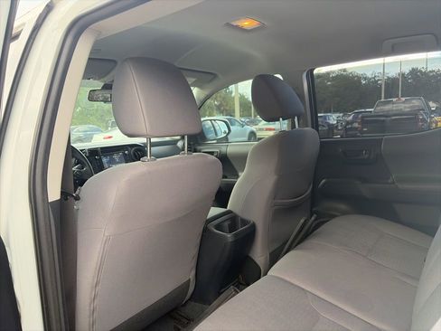 Used 2019 Toyota Tacoma SR w/ SR Convenience Package RWD image 10