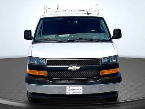 Used 2019 Chevrolet Express 2500 Extended w/ Driver Convenience Package RWD image 2