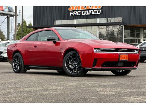 Used 2024 Dodge Charger R/T w/ Plus Group image 2