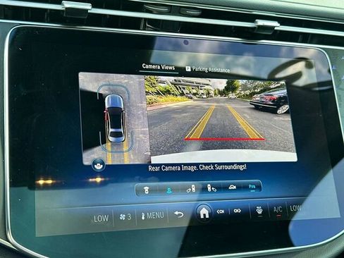 Used 2025 Mercedes-Benz E 350 Sedan image 24