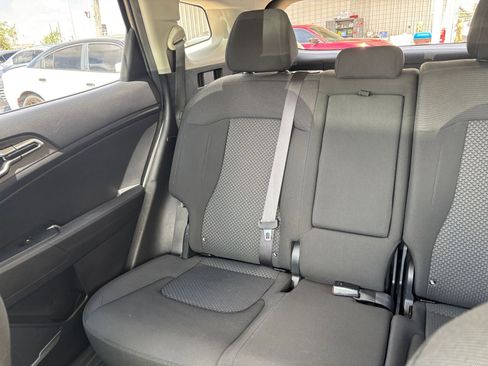 Used 2024 Kia Sportage LX image 38