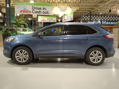 Used 2019 Ford Edge SEL w/ Equipment Group 201A image 8