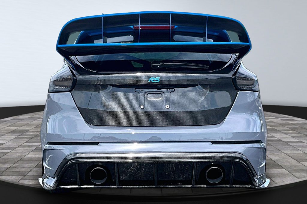 Used 2017 Ford Focus RS AWD/4WD image 5