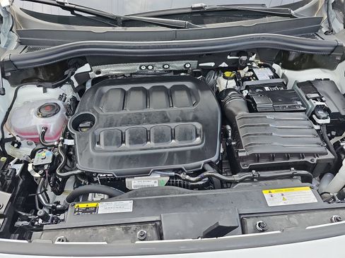 Used 2025 Volkswagen Tiguan S FWD image 29