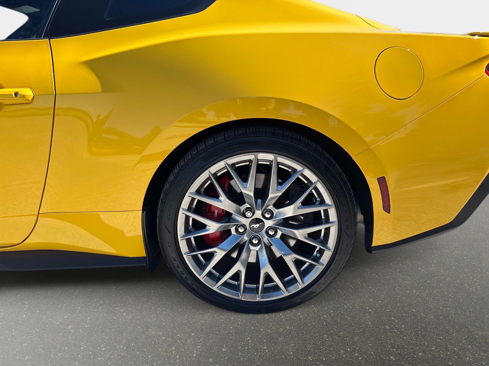 Used 2024 Ford Mustang GT Premium RWD image 9