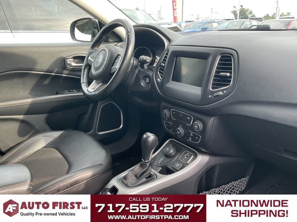 Used 2020 Jeep Compass Latitude AWD/4WD image 14