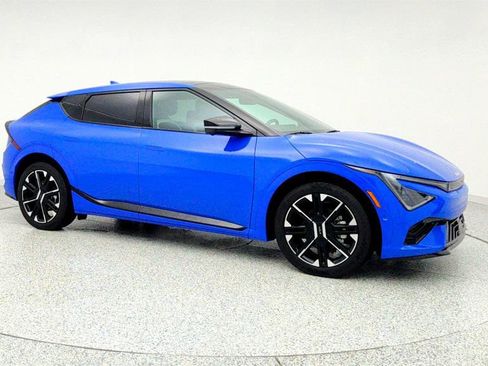 Used 2025 Kia EV6 GT-Line image 3