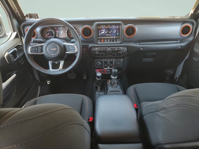 Used 2023 Jeep Gladiator Mojave w/ Cold Weather Group AWD/4WD image 9