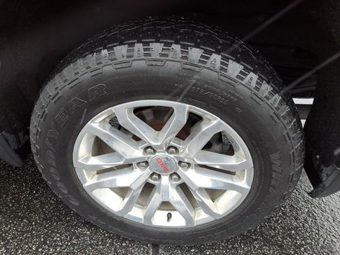 Used 2019 GMC Sierra 1500 SLT w/ SLT Premium Package image 21