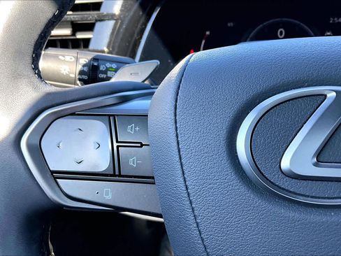 Used 2023 Lexus RX 350 FWD w/ Cold Area Package image 22