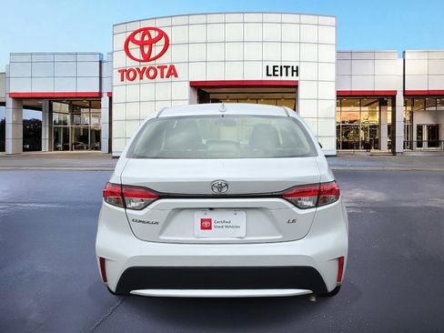 Certified 2022 Toyota Corolla LE image 6