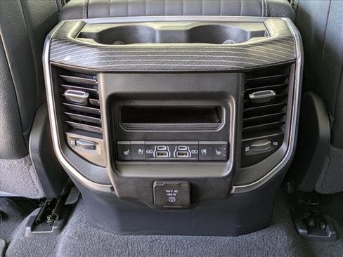 Used 2022 RAM 1500 Limited AWD/4WD image 23