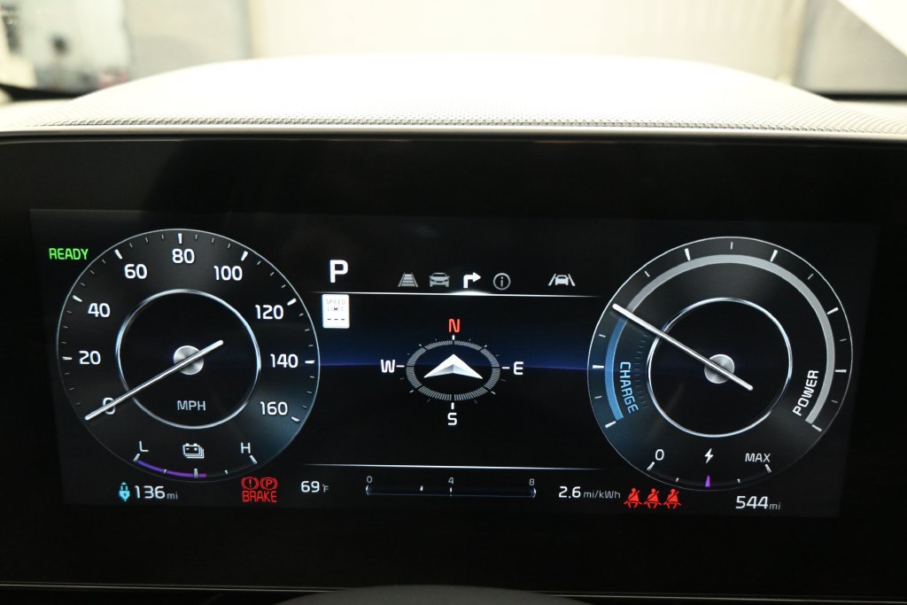 Used 2025 Kia Niro Wind w/ Wind Preserve Package FWD image 14