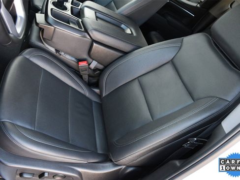 Used 2025 GMC Sierra 1500 SLT image 15