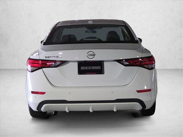 Used 2025 Nissan Sentra SV FWD image 7