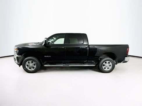 Used 2025 RAM 2500 Big Horn AWD/4WD image 4