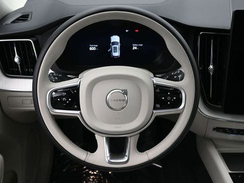 New 2026 Volvo XC60 T8 Ultra w/ Climate Package AWD/4WD image 17