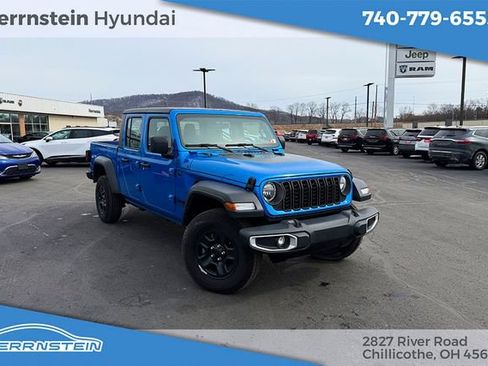 Used 2024 Jeep Gladiator Sport AWD/4WD image 1