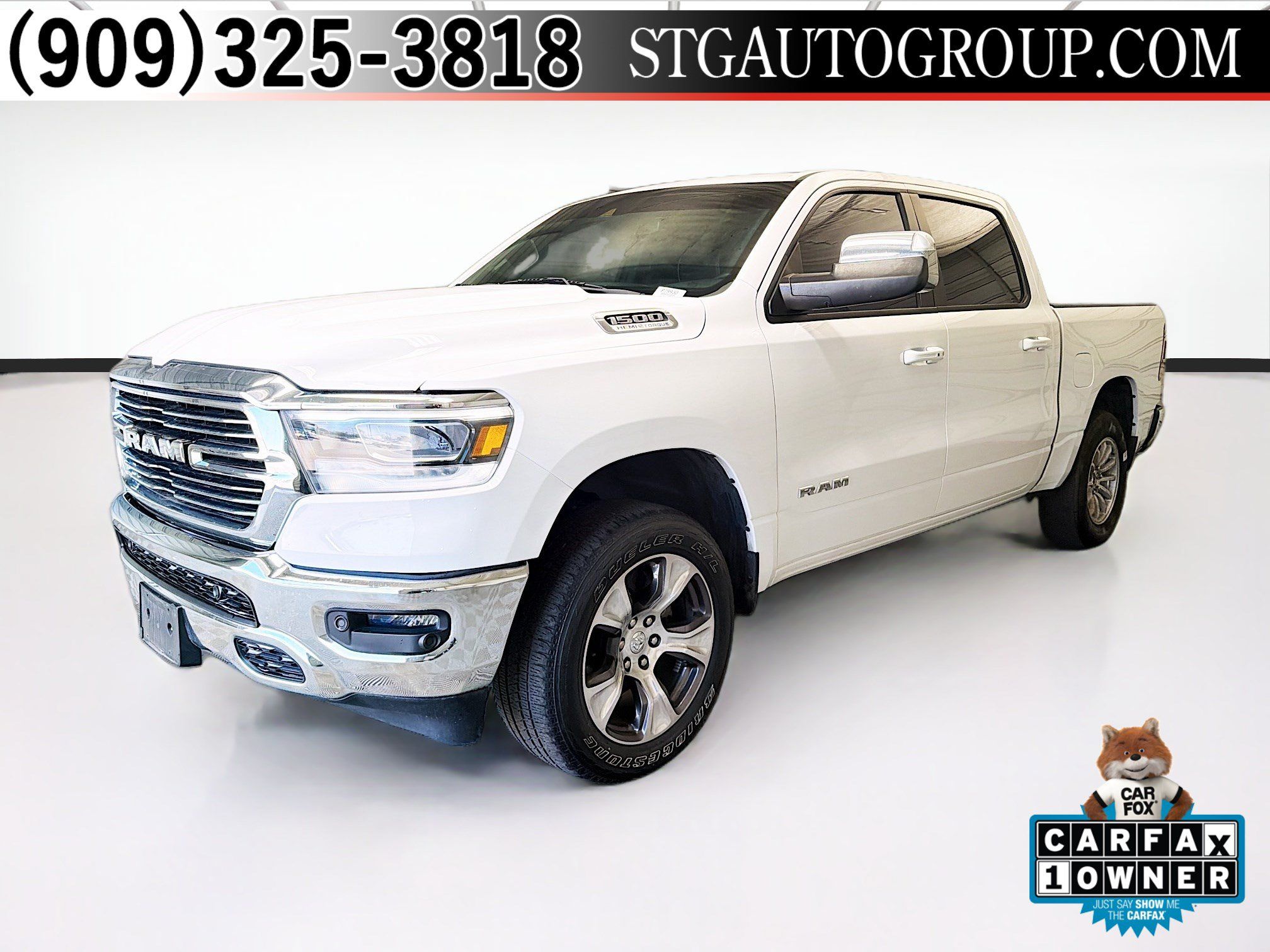 Used 2023 RAM 1500 Laramie AWD/4WD image 1