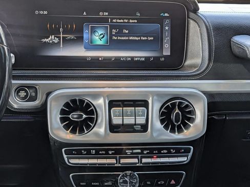 Used 2019 Mercedes-Benz G 550 w/ Exclusive Interior Package image 24