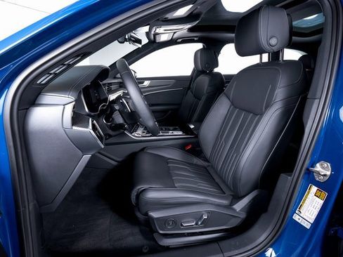 Used 2025 Audi RS 6 performance image 17