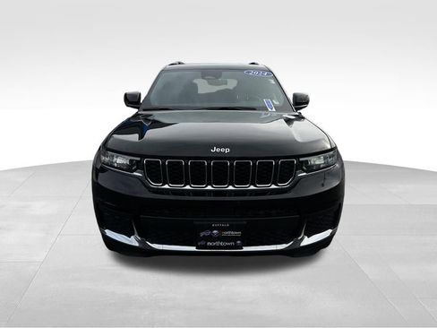 Used 2024 Jeep Grand Cherokee L Laredo AWD/4WD image 9