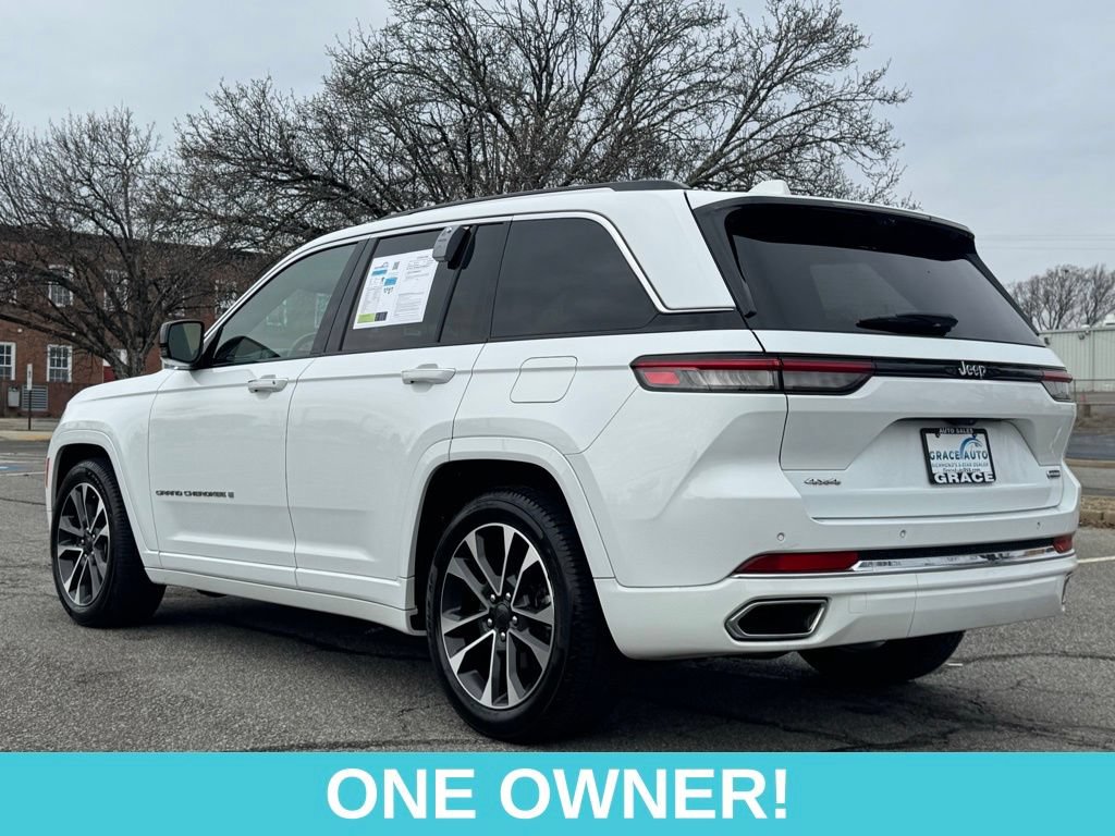 Used 2022 Jeep Grand Cherokee Overland w/ Luxury Tech Group IV AWD/4WD image 7