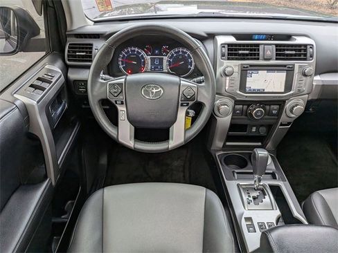 Used 2019 Toyota 4Runner SR5 image 32