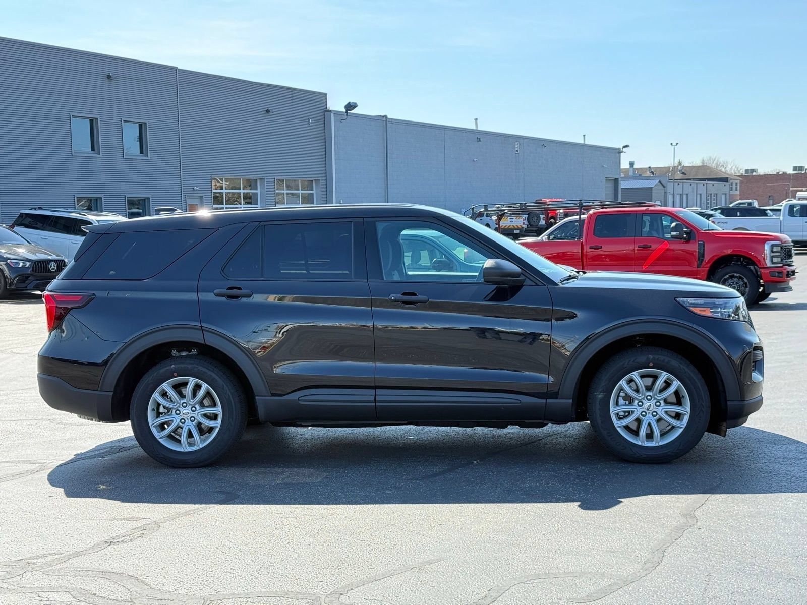 New 2025 Ford Explorer 4WD Police Interceptor w/ Police Upgrade Package image 8