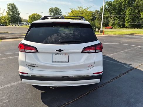 Used 2023 Chevrolet Equinox RS w/ RS Leather Package FWD image 5