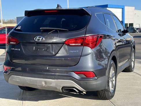 Used 2018 Hyundai Santa Fe Sport w/ 2.4L Tech Package 04 FWD image 7