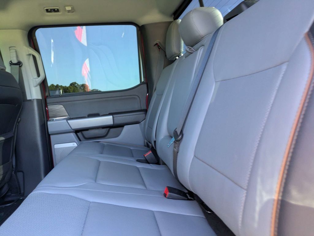 Used 2025 Ford F150 Lariat w/ Equipment Group 502A High AWD/4WD image 14