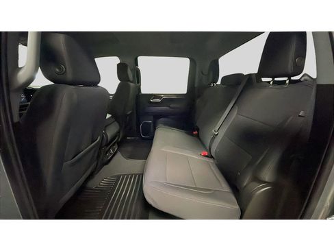 Used 2024 GMC Sierra 2500 SLE w/ SLE Convenience Package image 14