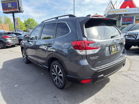 Used 2020 Subaru Forester Limited AWD/4WD image 5
